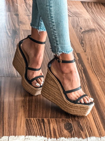 High Bracelet Black Platform