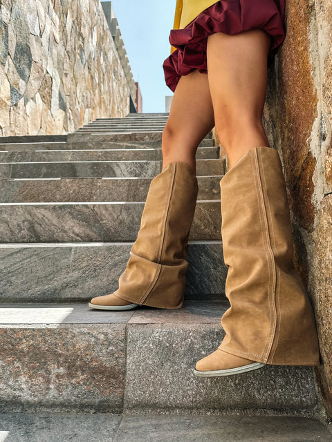 Long Hood Nude Boots