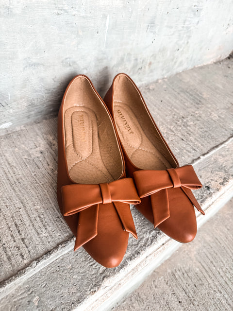 Paris Simple Knot Brown Flats