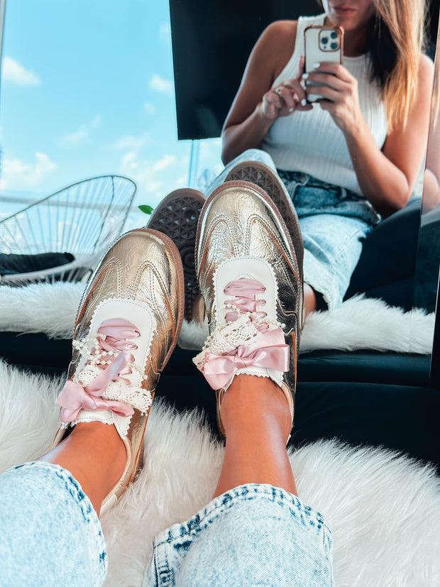 Zebra Charming Gold Sneakers