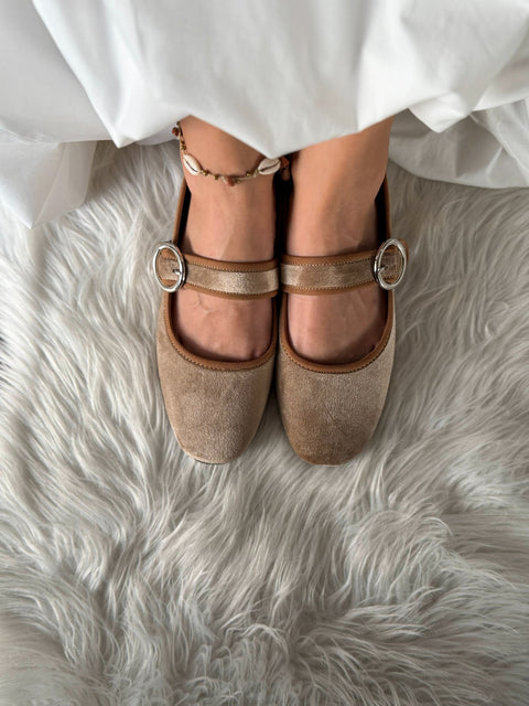 Baltimore Strap Beige Taupe Flats