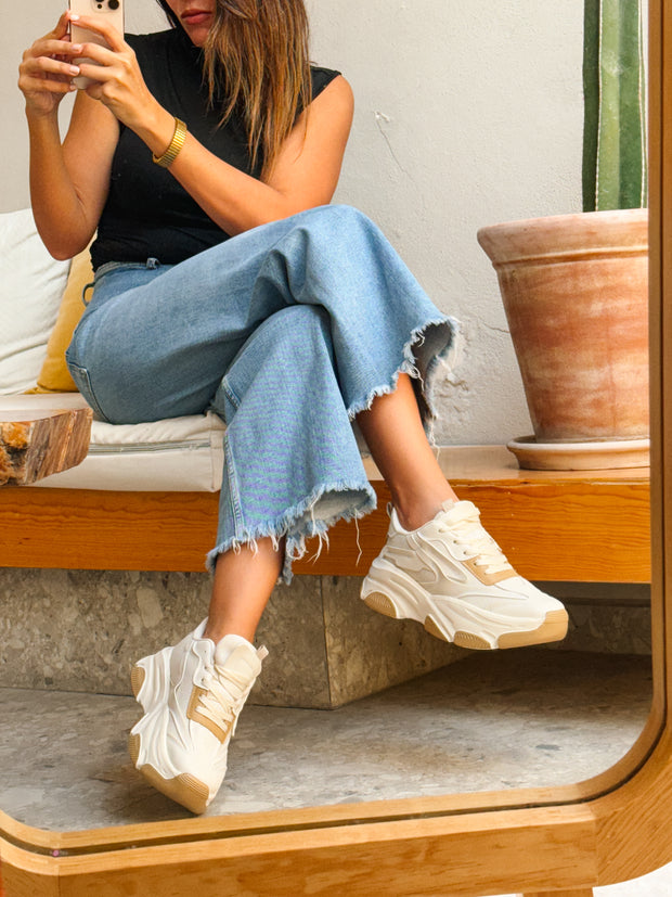 New York Sneakers Ivory detalles Camel