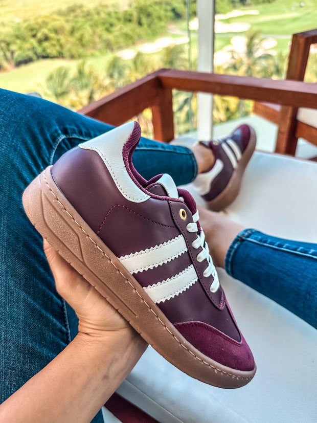 Sporty Valentina Burgundy Sneakers