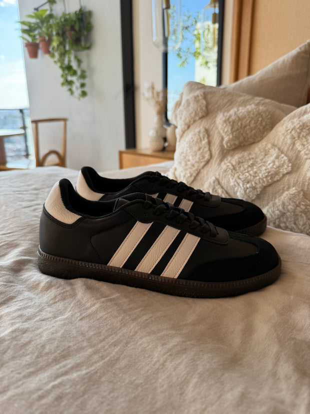 Sporty Black Sneakers