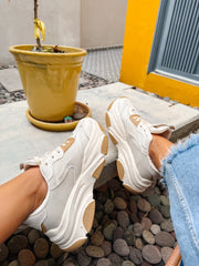 New York Sneakers Ivory detalles Camel