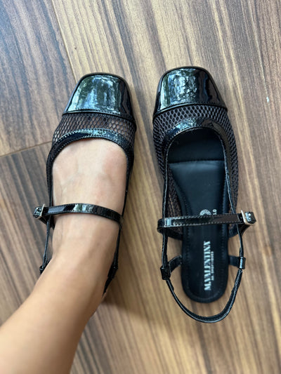 Roby Black Flats