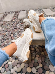 New York Sneakers Ivory detalles Camel