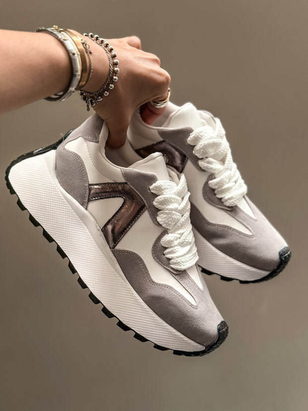 Valkiria Inox & Grey Sneakers