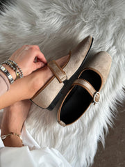 Baltimore Strap Beige Taupe Flats