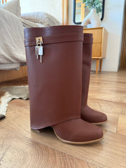 Short Belt Padlock Camel