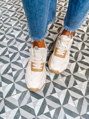 New York Sneakers Ivory detalles Camel