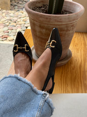 Slingback Flats Negro Charol Hebilla dorada Grande