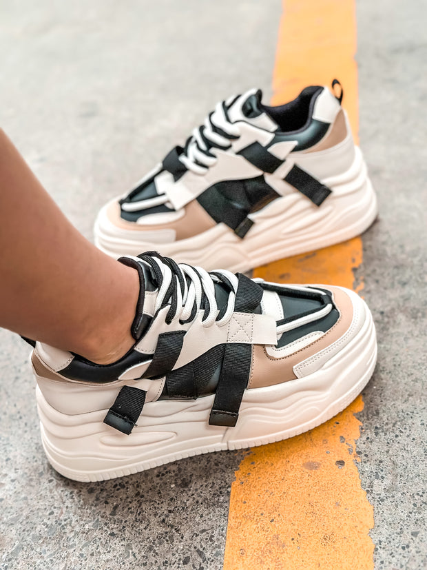 Manhattan Sneakers Black & Nude