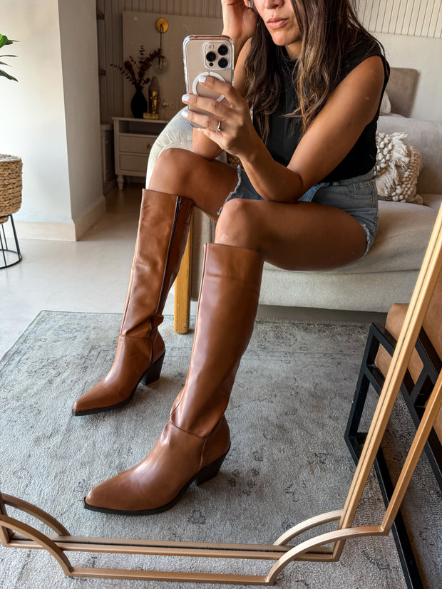 Dorian Long Camel Boots