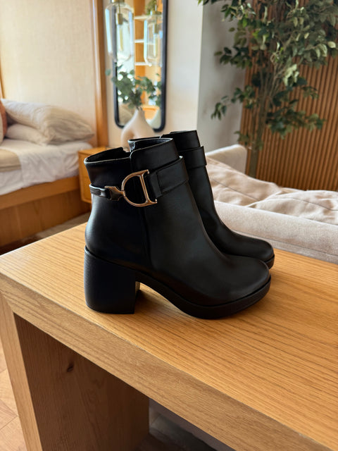 Sevilla Negro Tipo Piel Boots