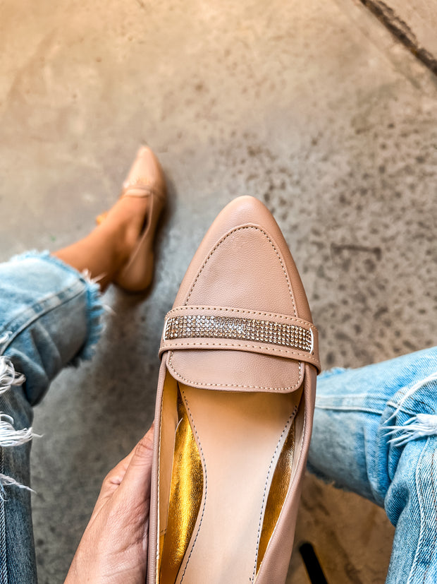 St Center Shiny Nude Flats