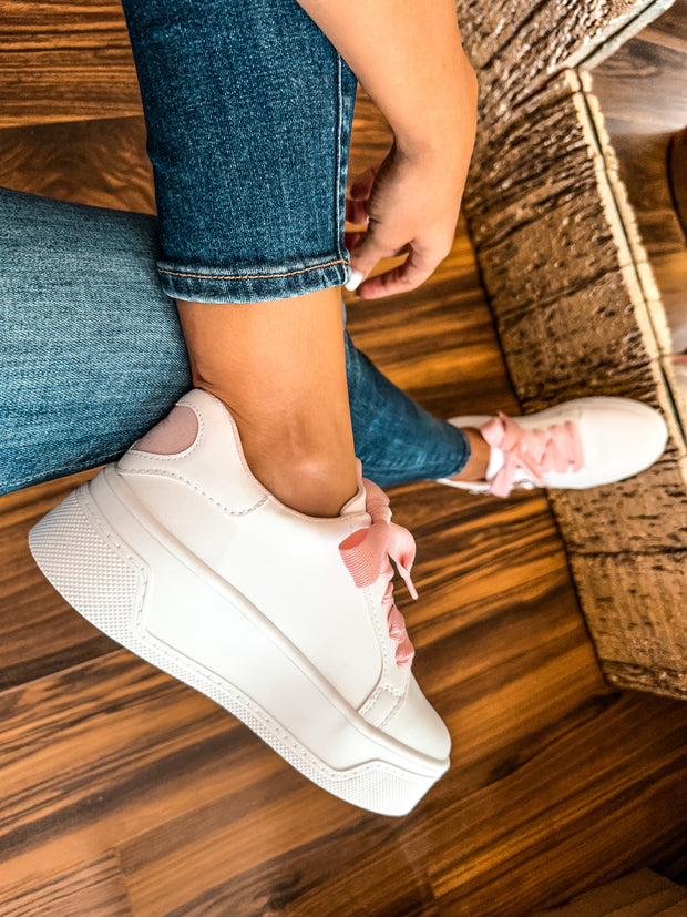 Shiny Heart Pink Sneakers