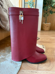 Short Belt Padlock Rojo