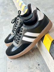 Sporty White Stripes Black Sneakers