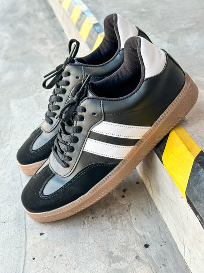 Sporty White Stripes Black Sneakers