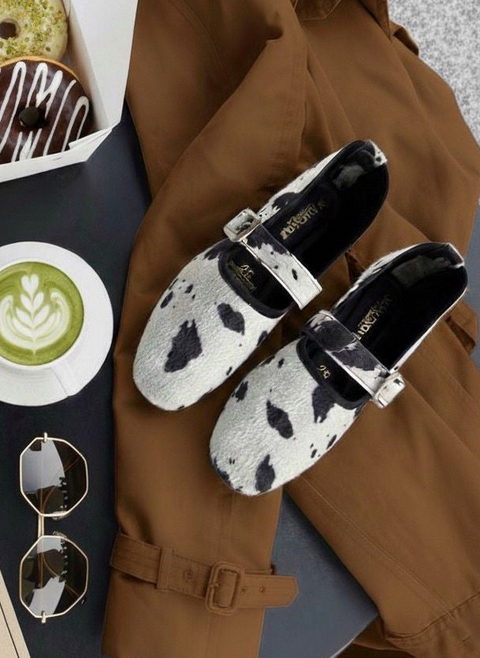Baltimore Strap Cow Flats