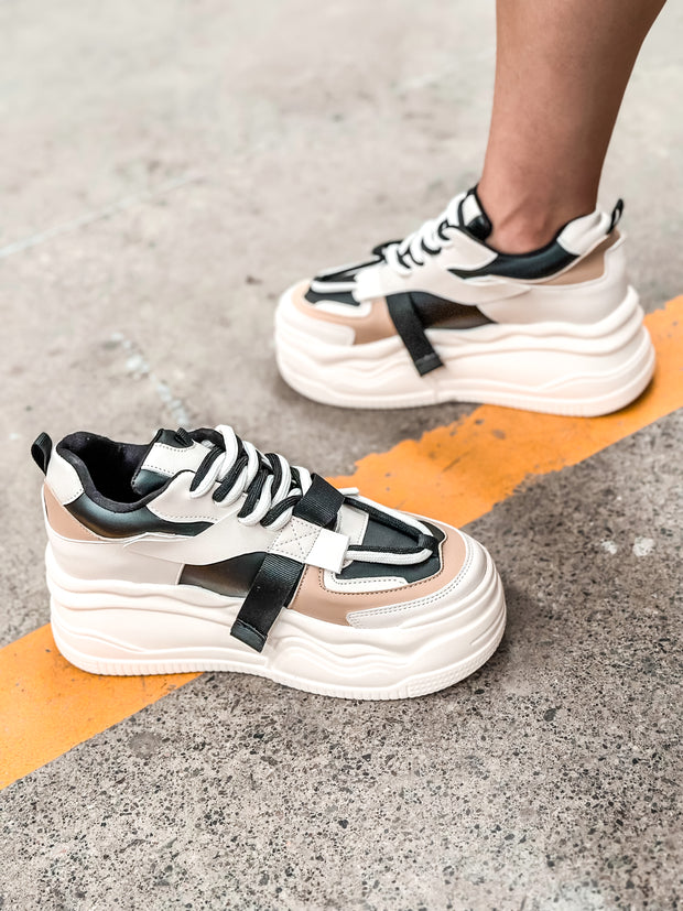 Manhattan Sneakers Black & Nude