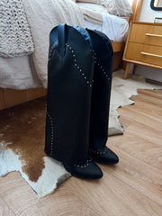 Westler Studs Black Boots