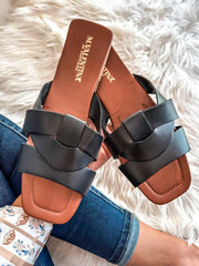 Lizzie Black & Brown Sandals