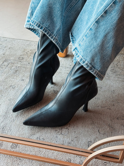 Allie Licra Black Boots