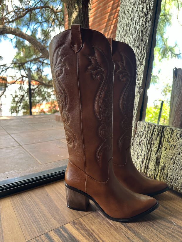 Dutton Camel Boots