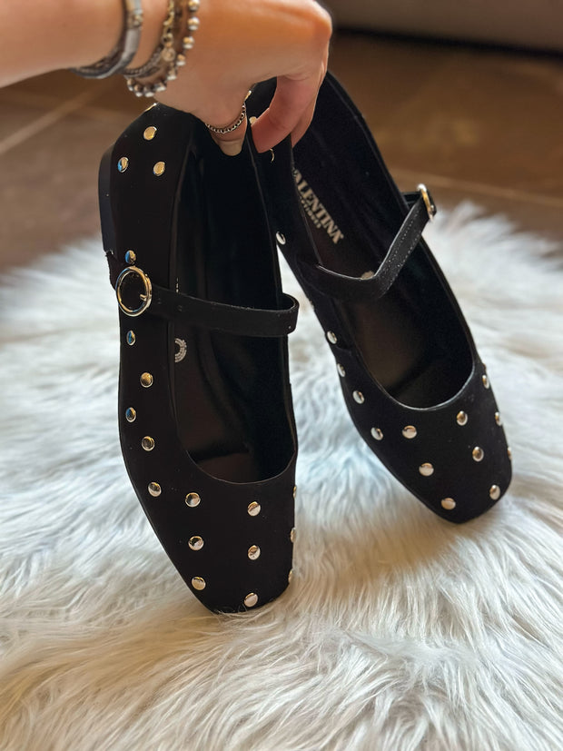 Snow Studs Black Flats