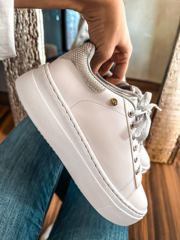 New York Shiny Laces Silver Sneakers