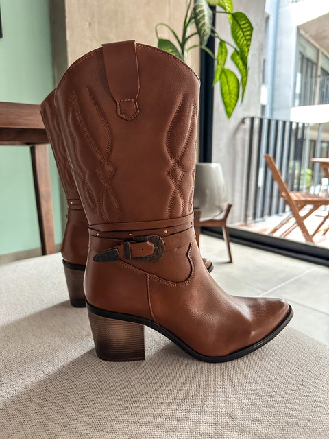 Arizona Belt Camel Boots