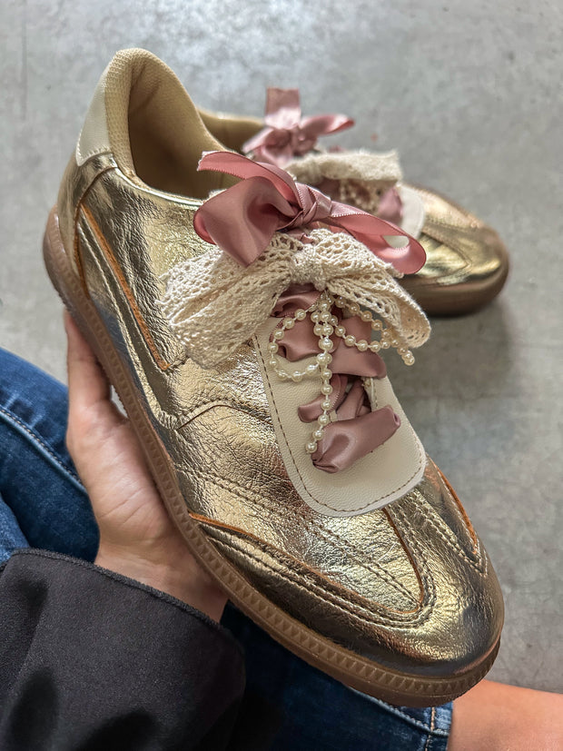 Zebra Charming Gold Sneakers