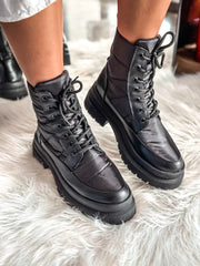 Sahara Black Boots
