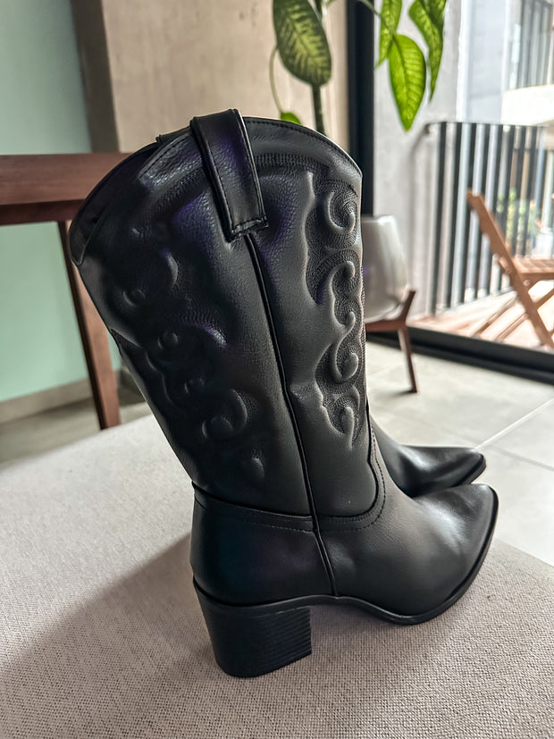 Montana Black Boots