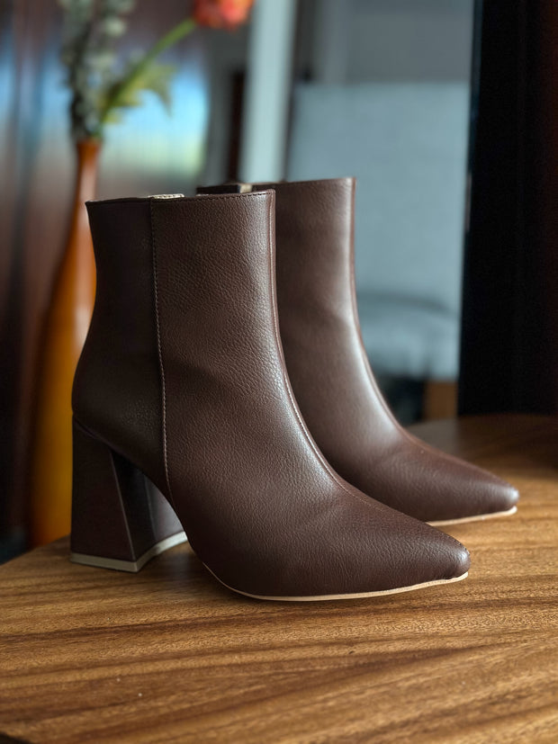 Astra Luxe Wine Boots