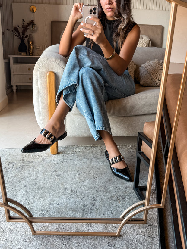 Dakota Black Charol Mules