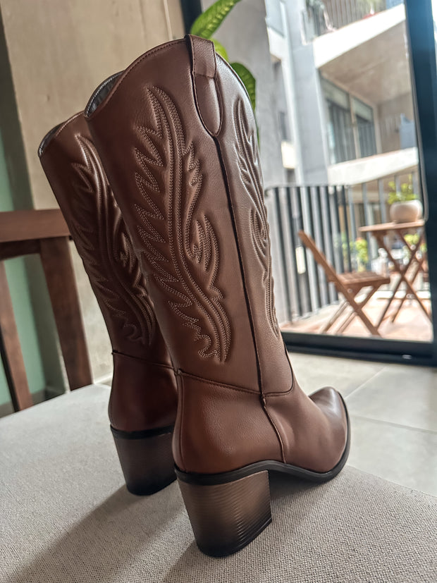 Tucson Camel Boots
