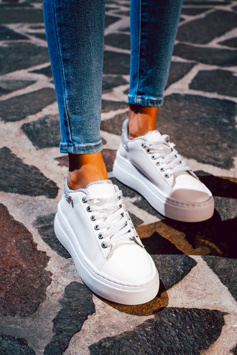 New York Shiny Laces Silver Sneakers