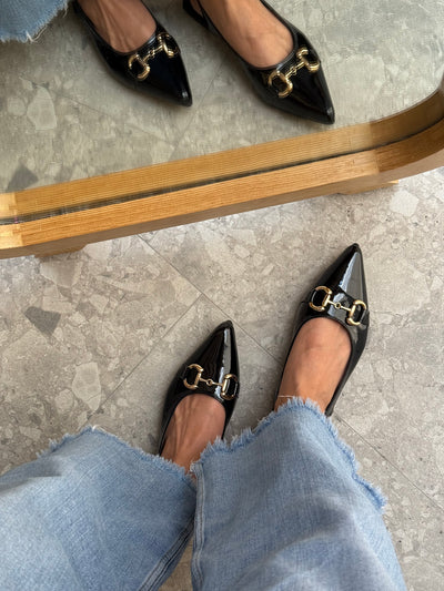 Slingback Flats Negro Charol Hebilla dorada Grande