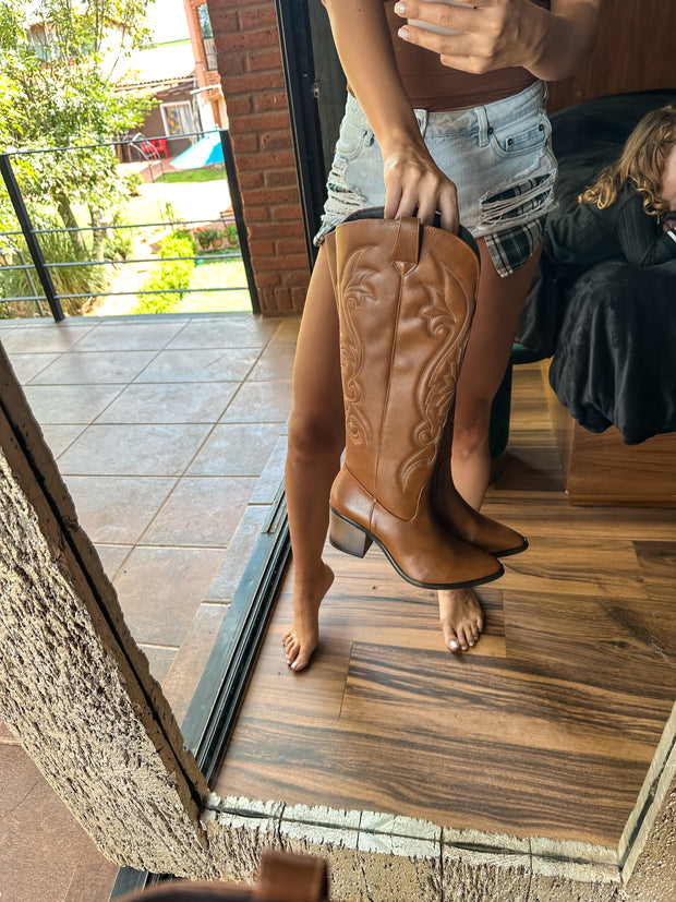 Dutton Camel Boots