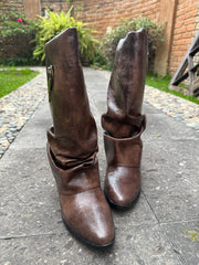 Slouchy Padlock Boots Chocolate Cortas