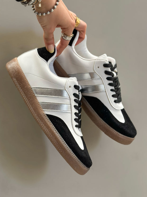Sporty Valentina Black & Silver Sneakers