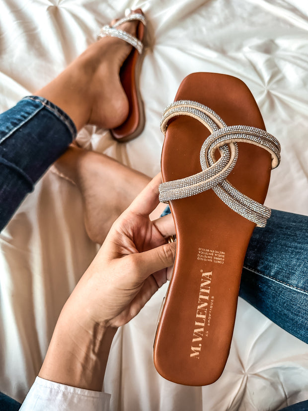 Palm Knot Shiny Nude Sandals