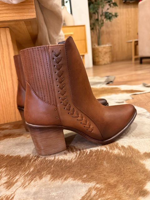 Tombston Camel Boots