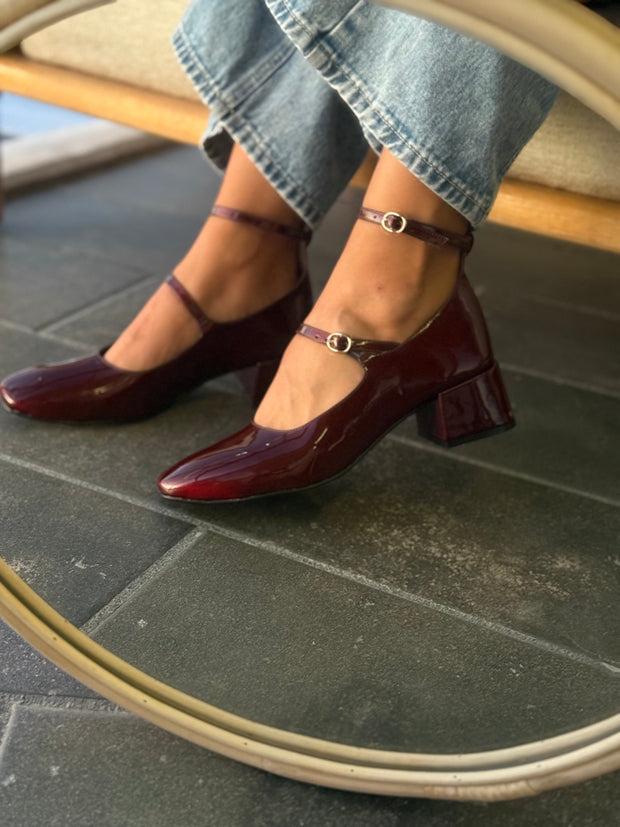 Helena Burgundy Tacón Mini