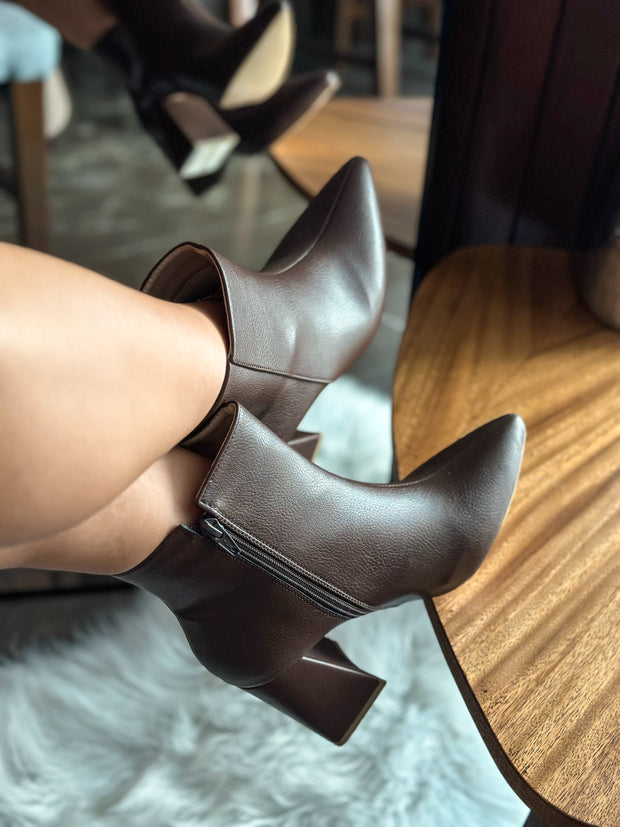 Astra Luxe Wine Boots