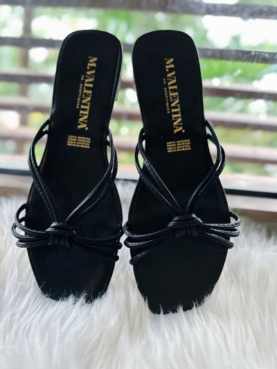 Ambar Colors Black Sandals