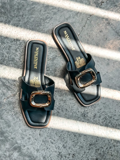 Round Black Sandals
